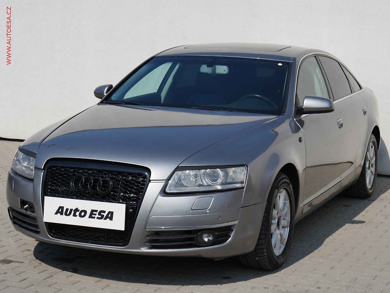 Audi A6 (2004) 3.0 TDi Quattro, AT, navi - fotka 3 z 21