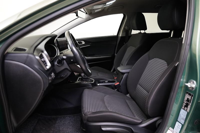 Kia Ceed - fotka 11 z 24