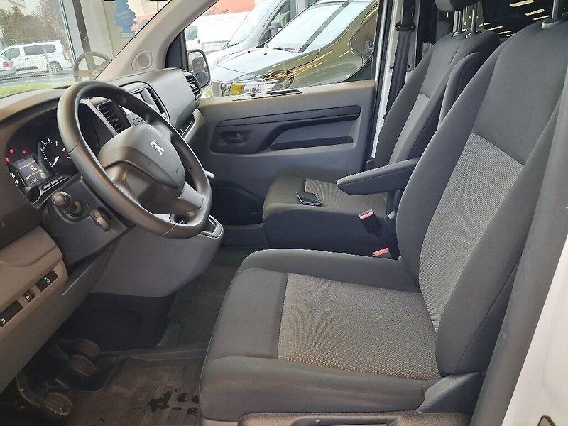 Peugeot Traveller 2.0HDI 110kW 8 MÍST - fotka 7 z 15