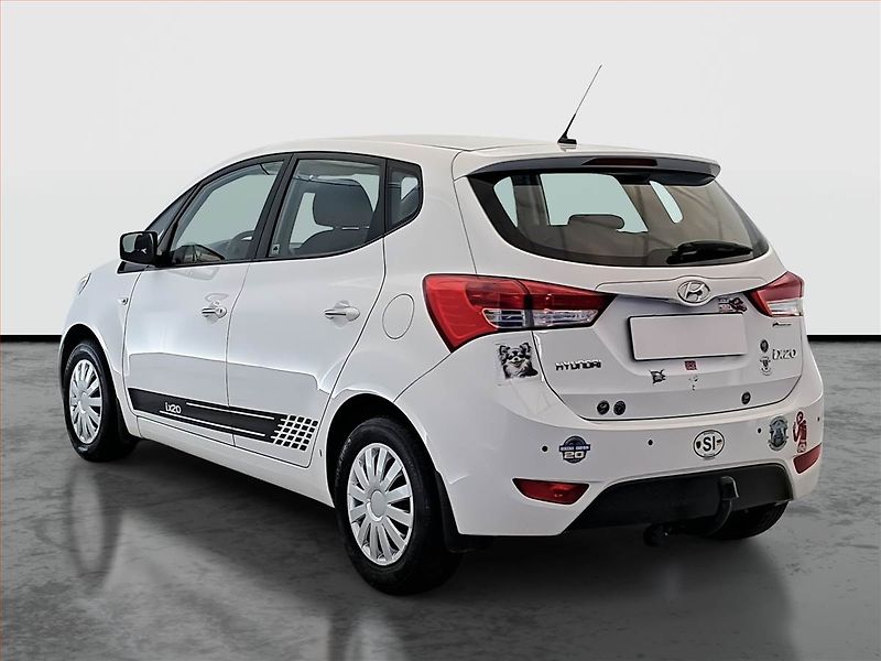 Hyundai ix20 (2017) 1.6 CVVT, Automat - fotka 4 z 16