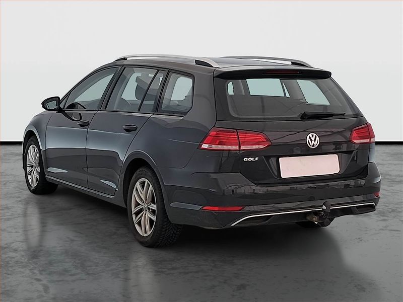 Volkswagen Golf (2018) Comfortline 2.0 TDI - fotka 4 z 15
