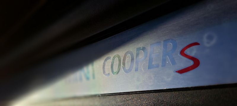 Mini Cooper (2006) - fotka 17 z 36