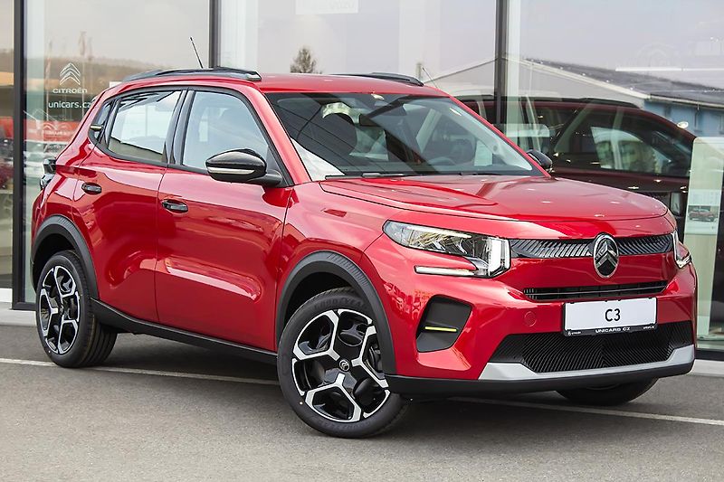 Citroën C3 (2026) 1,2 PLUS Turbo 100k+ZIMNÍ PNEU - fotka 3 z 19