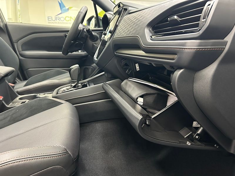Subaru Forester (2025) 2.0 Touring 2025 4x4 nové | Zá - fotka 38 z 68