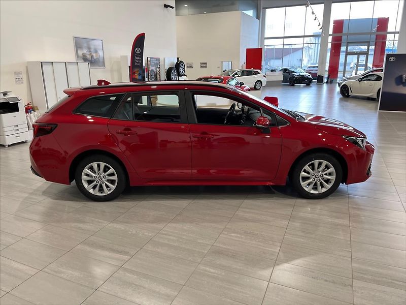 Toyota Corolla (2025) 1,8 hybrid 140 koní  Comfort + - fotka 4 z 16