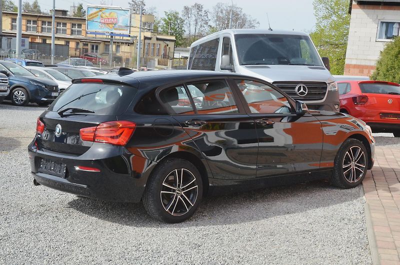 BMW Řada 1 (2016) 116i 80kW Facelift /AUT. KLIMA - fotka 6 z 33