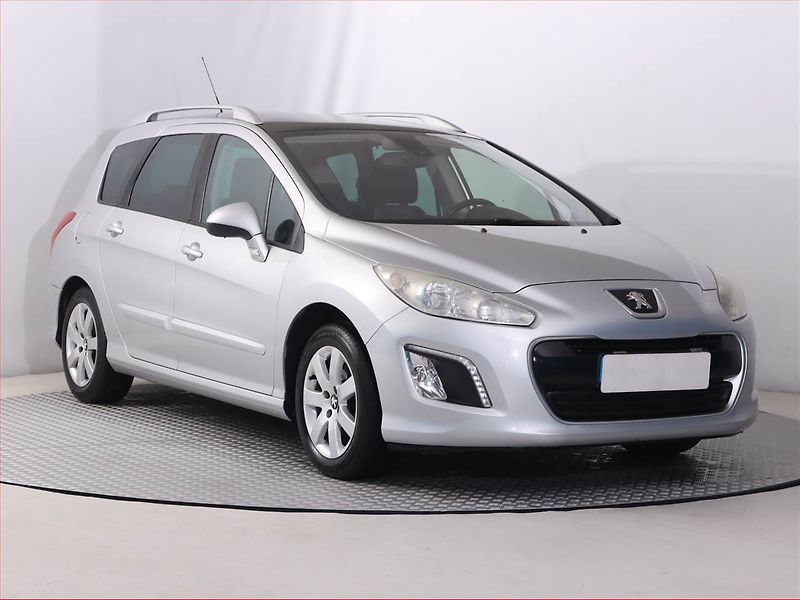 Peugeot 308 (2013) 1.6 HDi, Serv.kniha, nová STK - fotografie inzerátu