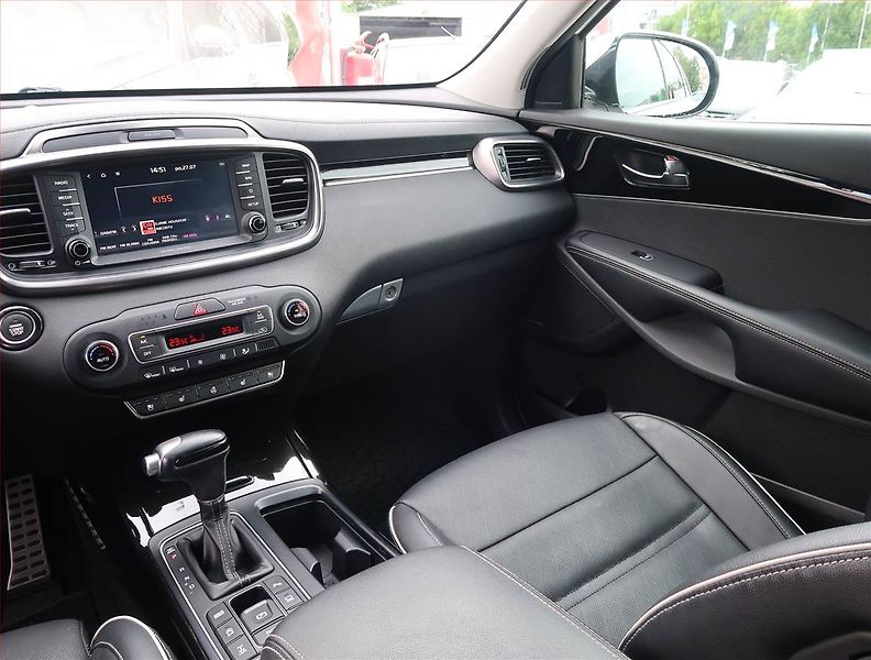 Kia Sorento (2018) GT Line 2.2 CRDi - fotka 8 z 30