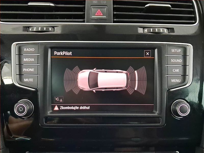Volkswagen Golf (2016) 1.4 TGI CNG, Automat - fotka 19 z 19