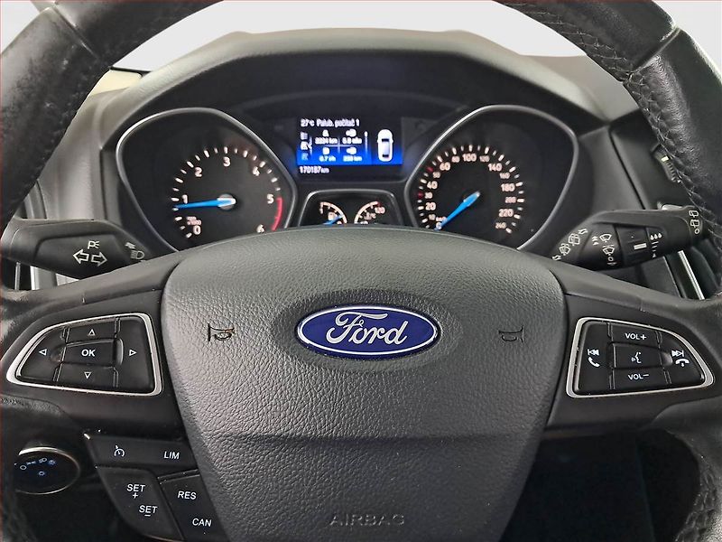 Ford Focus (2016) 2.0 TDCi, ČR,1.maj, Xenony - fotka 18 z 22