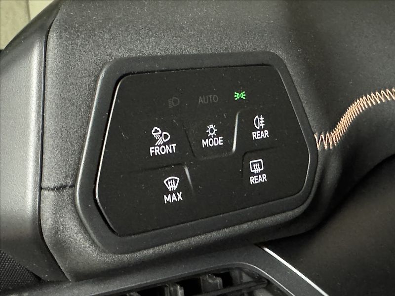 Cupra Born 150kW LED Kamera Tepelko - fotka 25 z 47