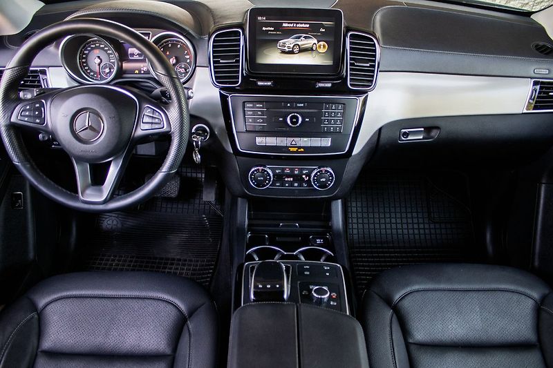 Mercedes-Benz GLE - fotka 13 z 21