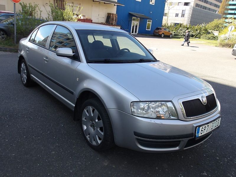 Škoda Superb 1,9TDi 96kW ! - fotka 5 z 25