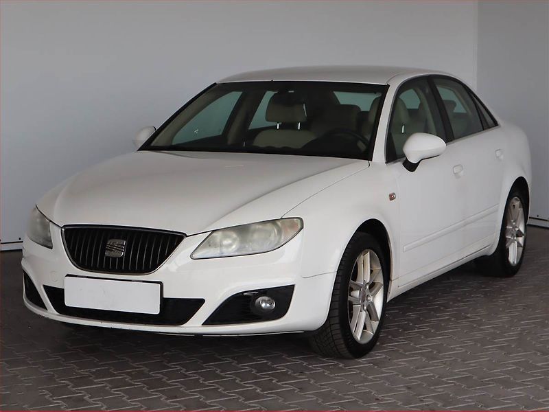 Seat Exeo (2011) 2.0 TDI, nová STK - fotka 2 z 16