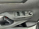 Toyota Yaris 1.5 hybrid - náhled 10