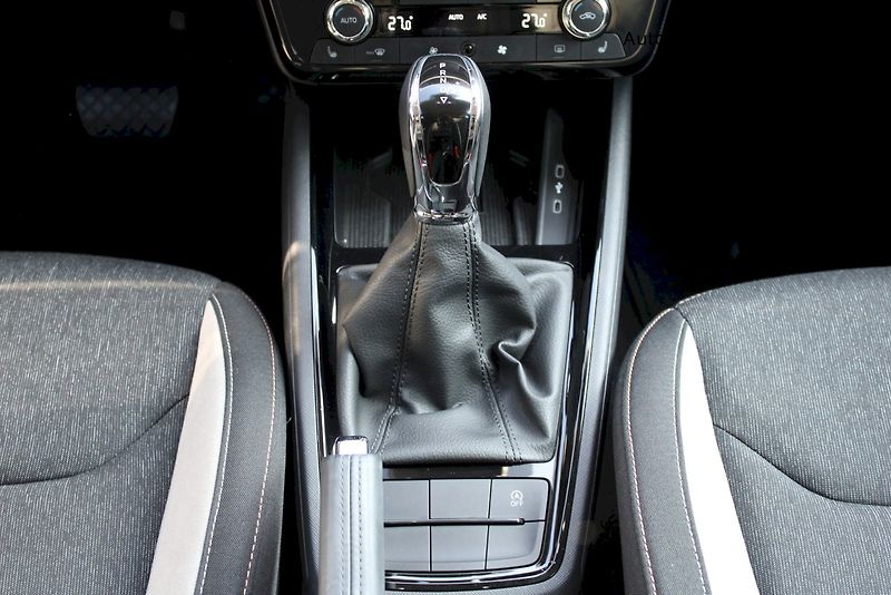Škoda Scala (2025) Top Selection 1.0TSI / 85kW 7° - fotka 18 z 24