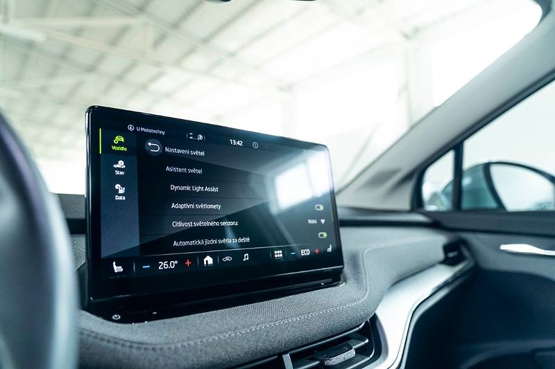 Škoda Enyaq iV 60 132kW Matrix Kamera Tažn - fotka 22 z 30