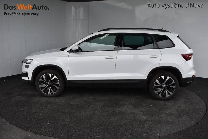 Škoda Karoq (2023) 1,5 TSI 110kW tažné - fotka 3 z 27