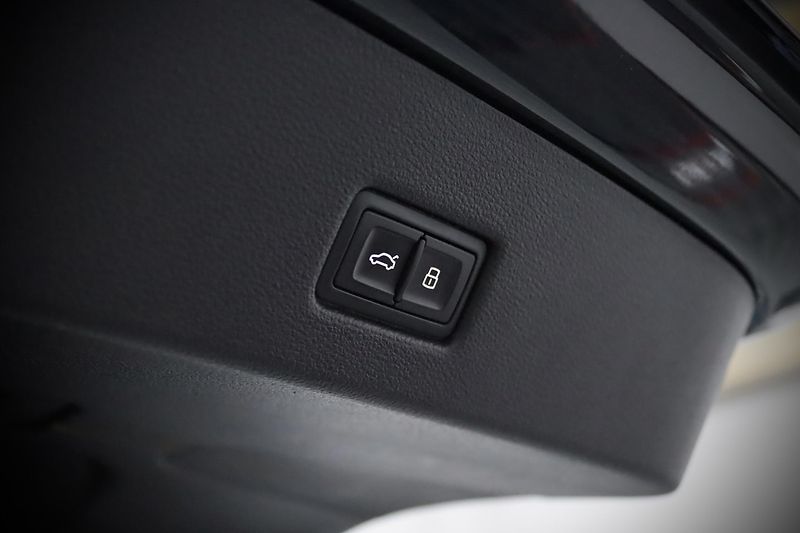 Audi A7 55 TFSI 3.0 V6 quattro S line - fotka 23 z 60