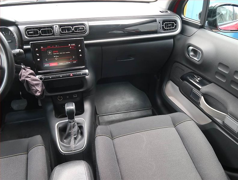 Citroën C3 (2017) Feel 1.2 PureTech, Automat - fotka 8 z 13