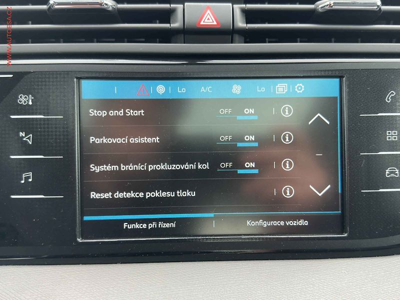 Citroën C4 Picasso (2017) 1.6 HDi, Selection, panor - fotka 16 z 23