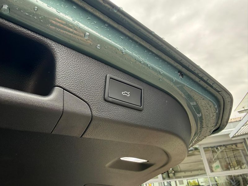 Volkswagen Passat Elegance 2.0 TDI 110 kW DSG Va - fotka 25 z 25