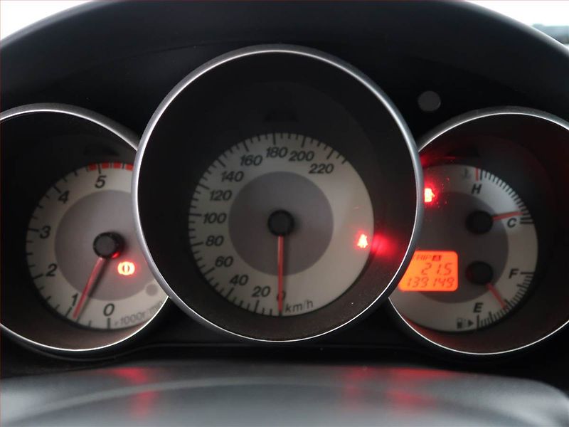 Mazda 3 (2006) 1.6 DI Turbo, nová STK - fotka 11 z 14