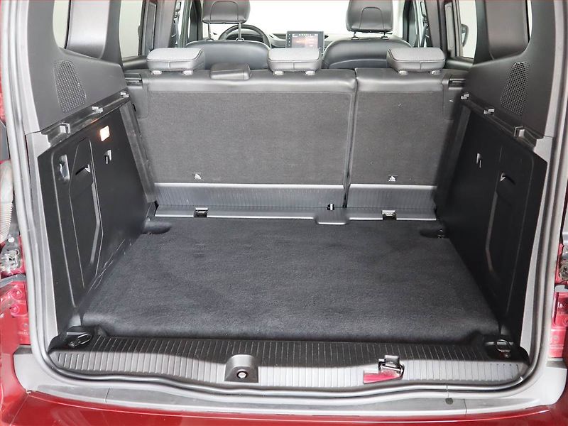 Renault Kangoo (2024) Techno 1.5 dCi, 5Míst, SR - fotka 13 z 20