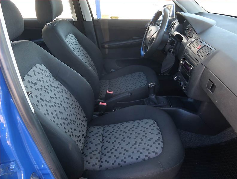 Škoda Fabia (2006) 1.2 12V, Serv.kniha, po STK - fotka 9 z 13