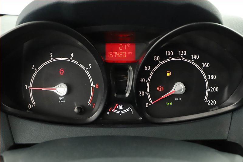 Ford Fiesta (2011) 1.25, ČR,1.maj, po STK - fotka 8 z 14