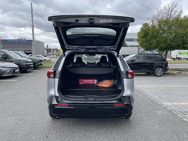 Toyota RAV4 2.5 Plug-in Hybrid ODBĚR 7/26 - fotka 5 z 30