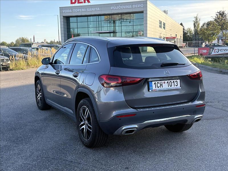 Mercedes-Benz GLA 2,0 2.0d AT,Full Led,Nav,Výhře - fotka 35 z 35