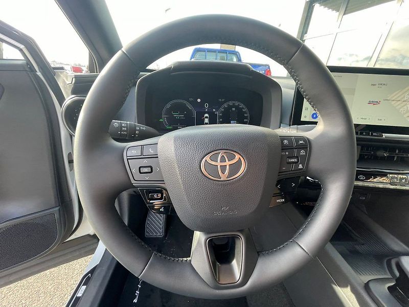 Toyota C-HR 1.8 Hybrid 140HP Style - fotka 18 z 26