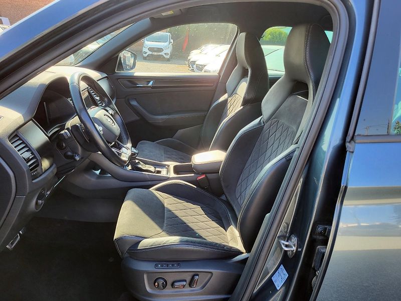Škoda Kodiaq 2.0 TDi DSG 4x4 SPORTLINE - fotka 7 z 47