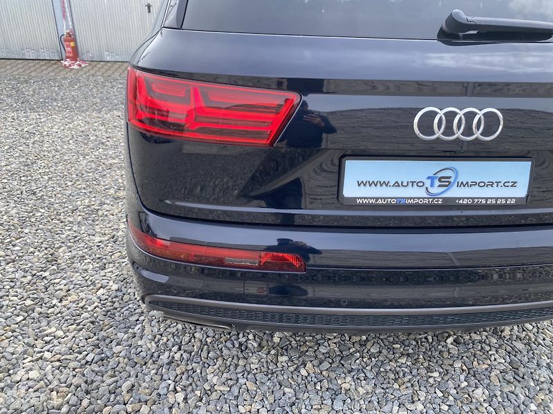 Audi Q7 3.0TDi 4x4 270PS S-LINE 7MÍST! - fotka 40 z 173