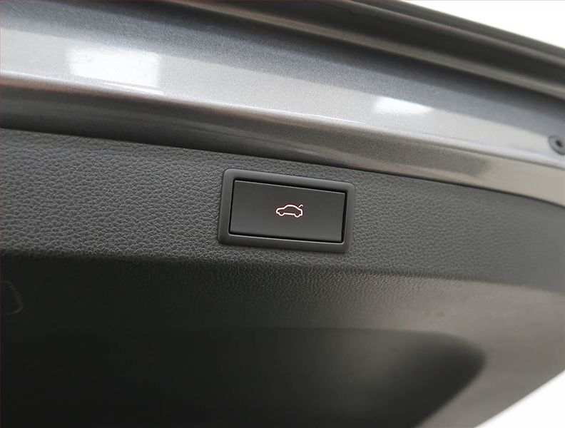 Škoda Karoq (2024) 2.0 TDI, digi klima - fotka 18 z 24
