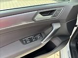 Volkswagen Touran 1.4 TSi R-line 7.míst - náhled 11