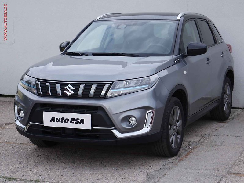 Suzuki Vitara (2023) 1.5BJet, AT, LED, kamera - fotka 3 z 18