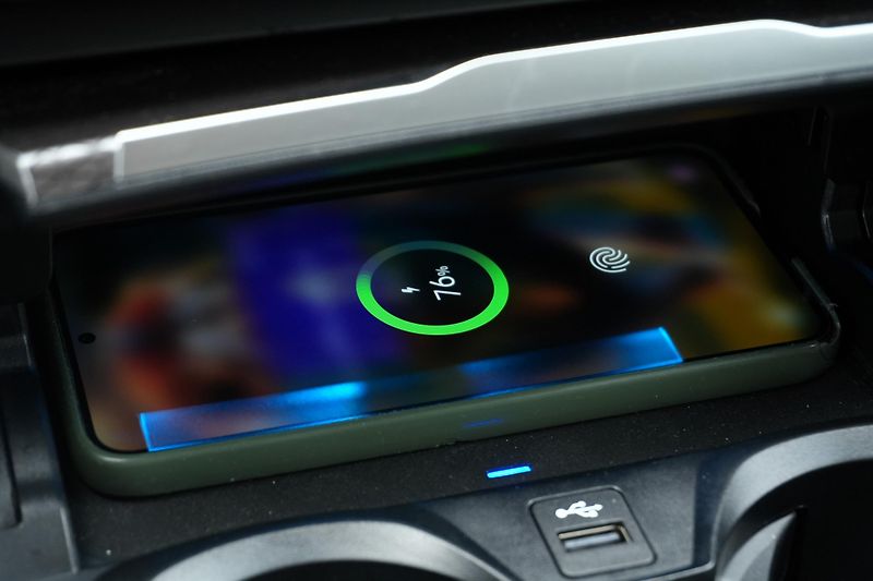 BMW Řada 3 M340i xD,Tažné, H/K, 360°, ACC - fotka 20 z 36