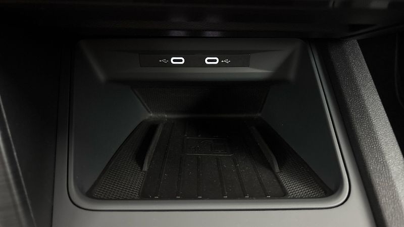 Cupra Formentor 2.0 TSI DSG 4Drive - fotka 24 z 29