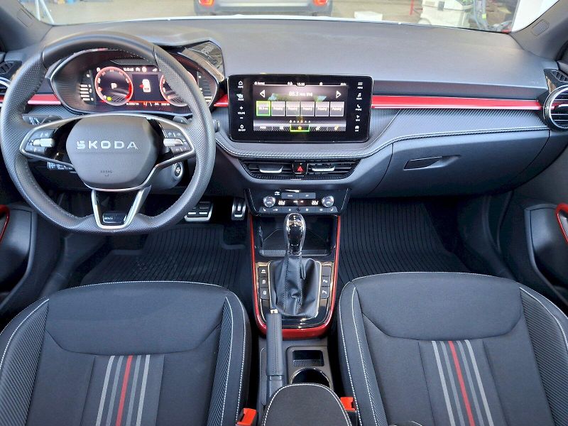 Škoda Fabia (2025) Monte Carlo DSG 1,0TSi 85kW - fotka 5 z 35