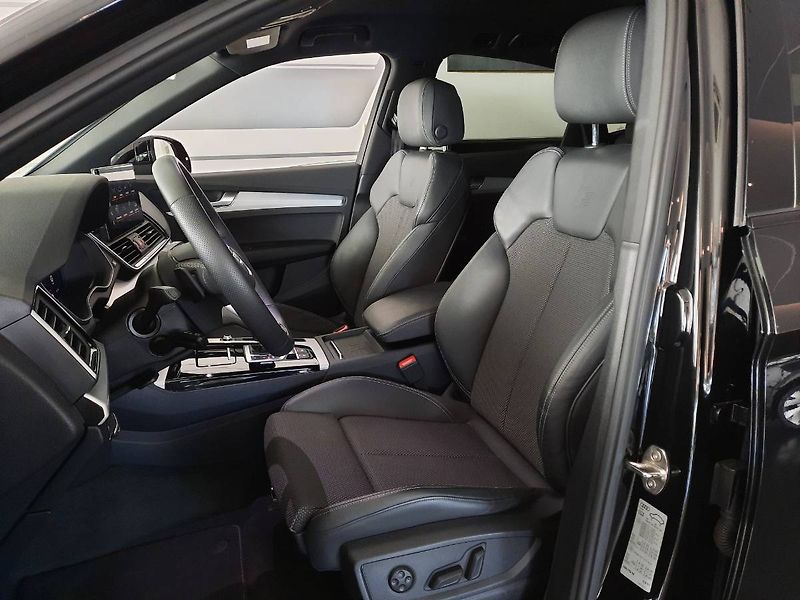 Audi Q5 (2024) 40 TDI quattro (150kW/204k) S - fotka 7 z 27