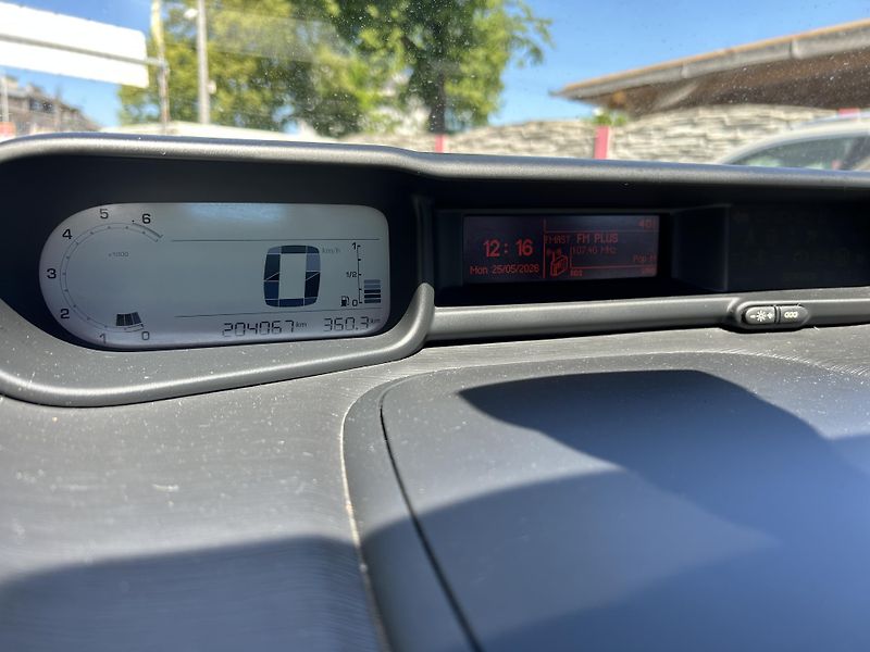 Citroën C3 Picasso (2009) 1.4i 70 KW - fotka 17 z 24