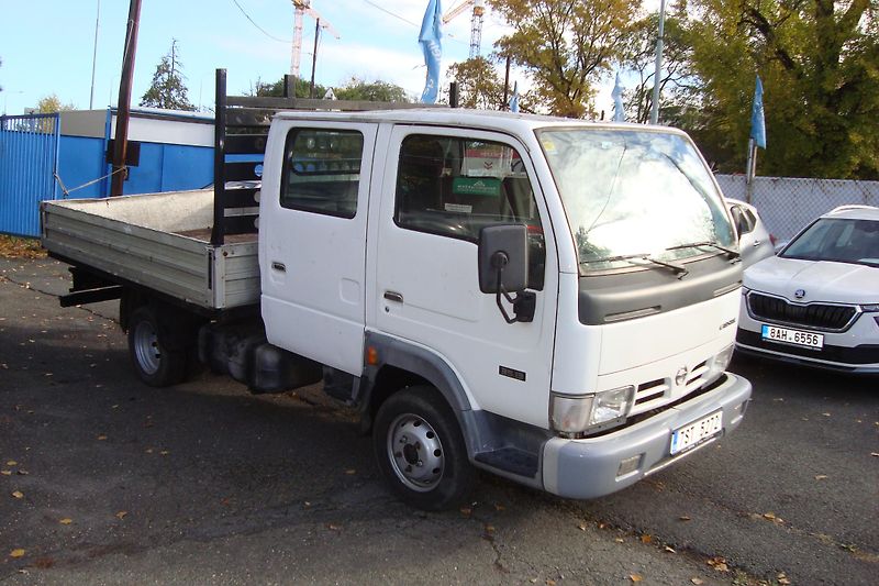 Nissan Cabstar (2003) 3.0TDi,88Kw,6-míst,STK+ME 9/28 - fotka 9 z 53