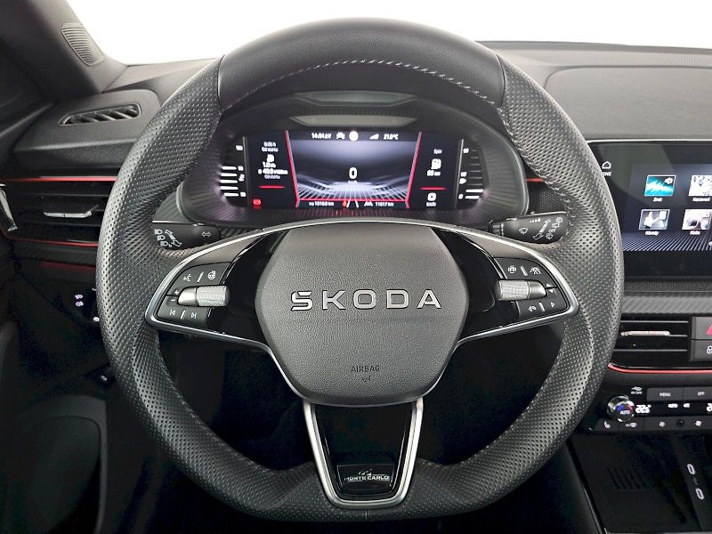 Škoda Kamiq (2025) 1.0TSi 85kW MONTE CARLO TAŽNÉ - fotka 8 z 29