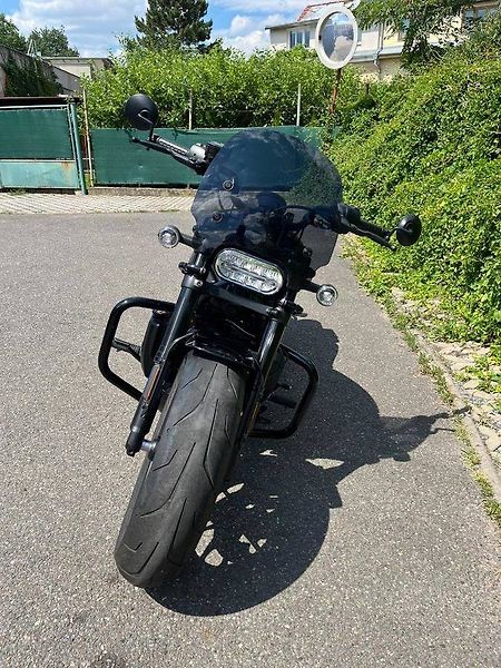 Harley-Davidson (2022) RH 1250S Sportster S - fotka 7 z 15