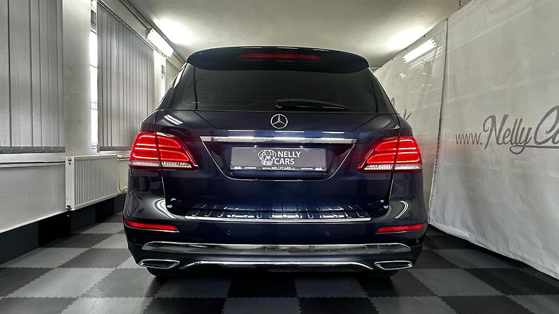Mercedes-Benz GLE 250D / 4.MATIC / DVĚ SADY KOL - fotka 5 z 46