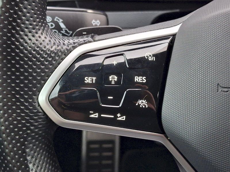 Volkswagen Arteon (2022) Shooting Brake R-Line DSG 4x4 - fotka 32 z 35