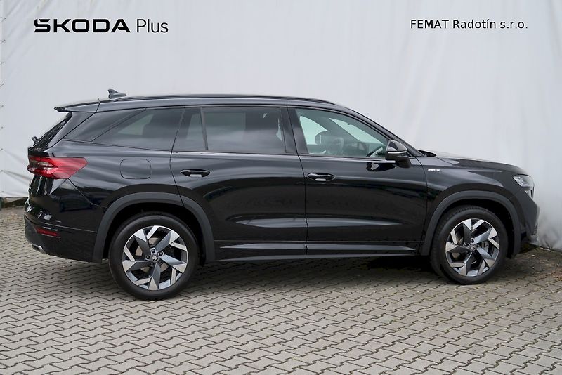 Škoda Kodiaq (2025) SPORTLINE 2.0 TDI 142 kW 4x4 D - fotka 3 z 27