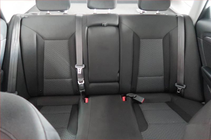 Hyundai i40 (2013) 1.7 CRDi, Tempomat - fotka 10 z 17